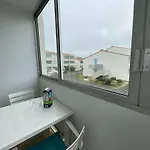 3 Pieces Avec Balcon, Parking Prive Et 6 Couchages - - Fr-1-224c-185 아파트